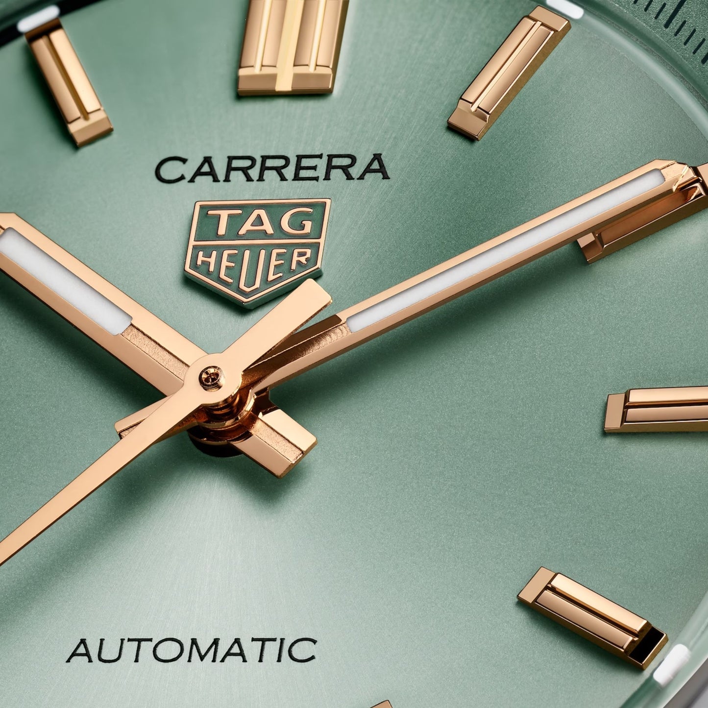 TAG HEUER CARRERA DATE - GREEN